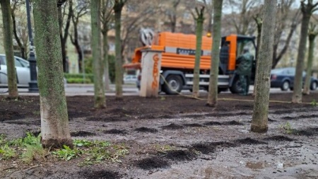 Folytatódik a munka a Rodostó téren